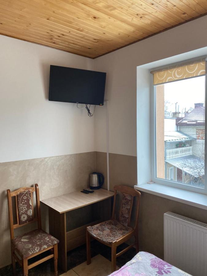 Домашній Затишок Hostel Stryi Ngoại thất bức ảnh